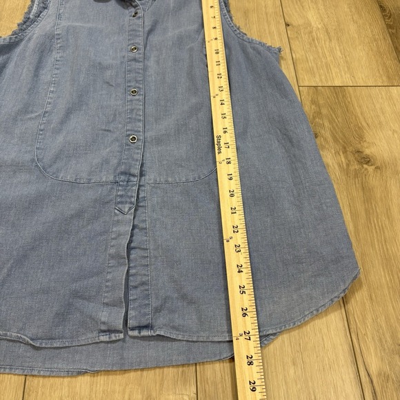 Free People Chambray Shirt Womens M Linen Western Blue Festival Sleeveless - Picture 3 of 8